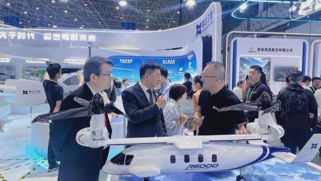 空投无人机什么品牌好_颠覆传统:TP1000无人运输机的智能空投功能优势_空投无人小飞机是什么意思